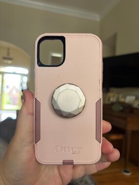 OtterBox Case for iPhone 11 (not Pro or Pro Max) with Gold Beveled PopSocket